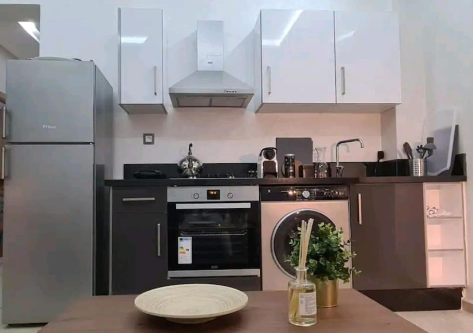 Tres Bel Appartement En Face Du Parc, Pres Du Novotel モハメディア エクステリア 写真